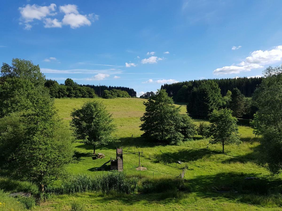 Gite Les Roseaux De Baillamont Villa Bagian luar foto