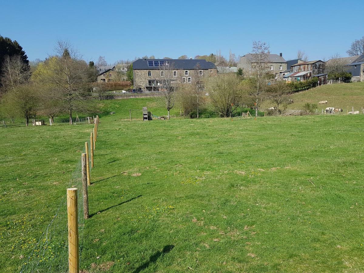 Gite Les Roseaux De Baillamont Villa Bagian luar foto